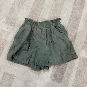 Green Elastic Waist Shorts. Size small